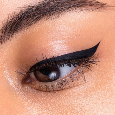 Plumeria Eyeliner